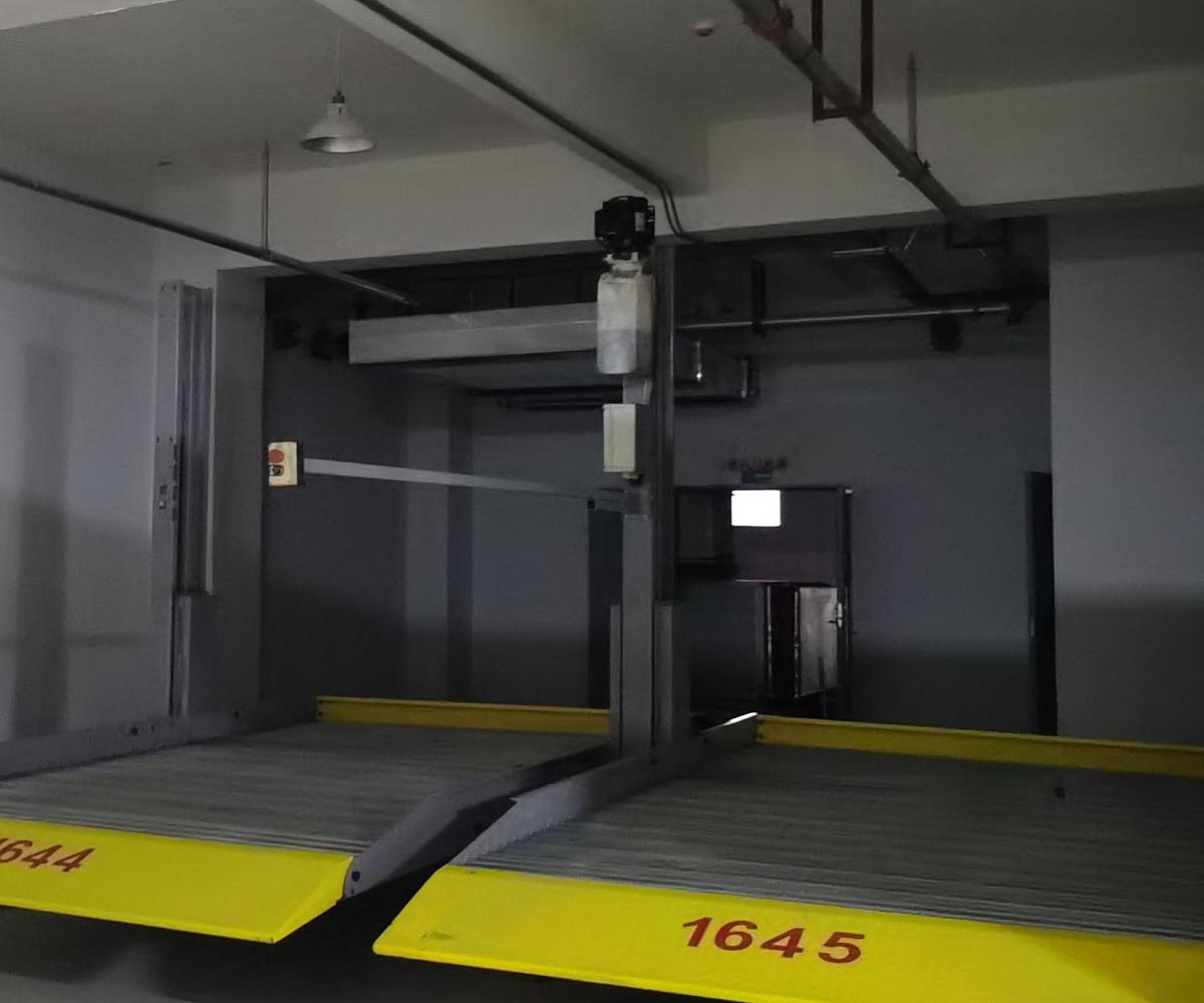 地下室升降式立体停车设备回收.jpg